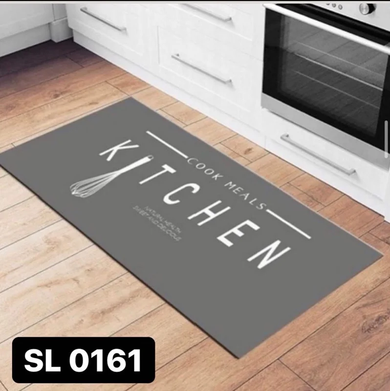فرشینه آشپزخانه کد SL 0161 طرح اسپرت سیاه و سفید سایز ۱۰۰ در ۱۴۰